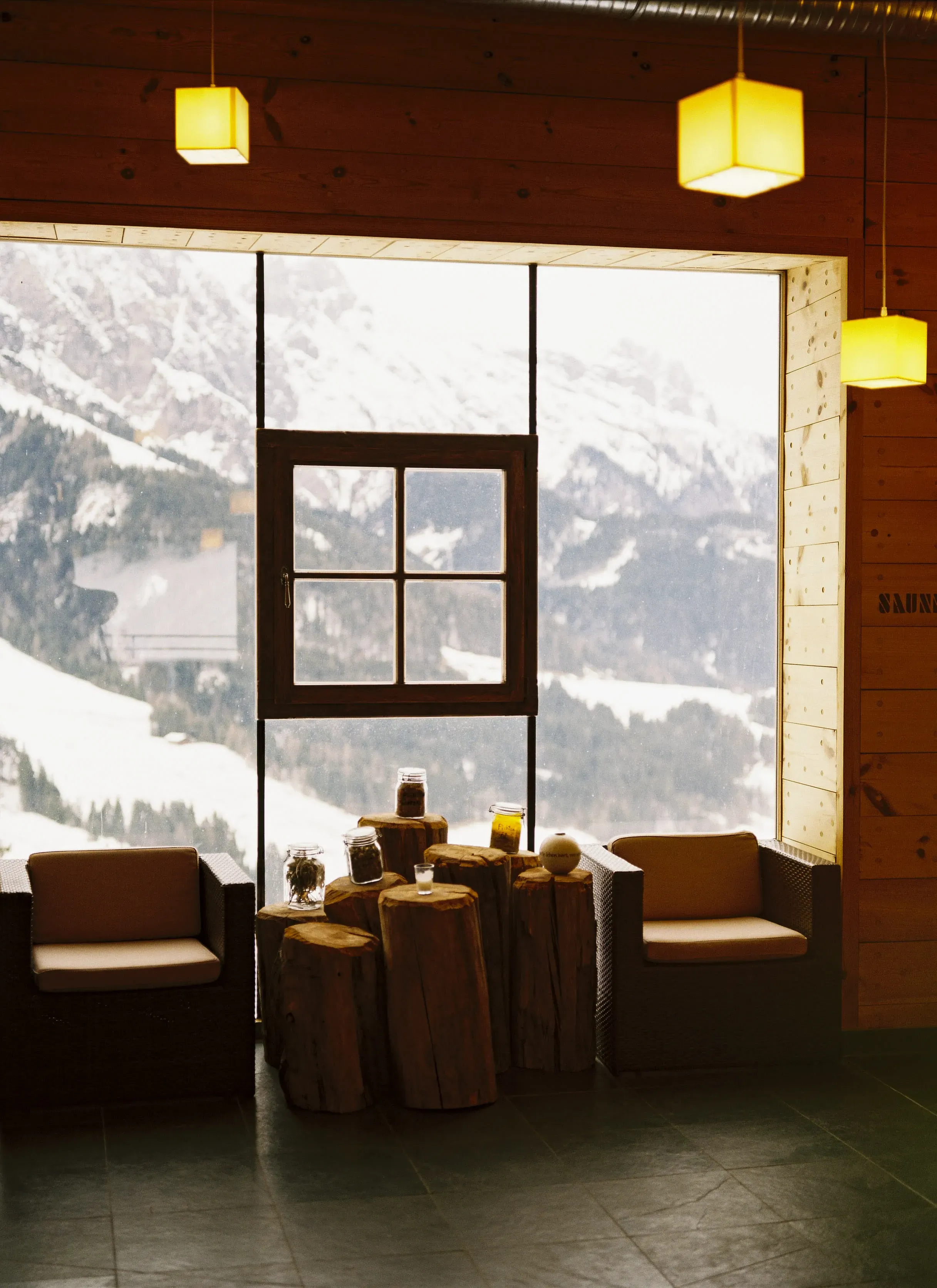 View from the spa area into the valley